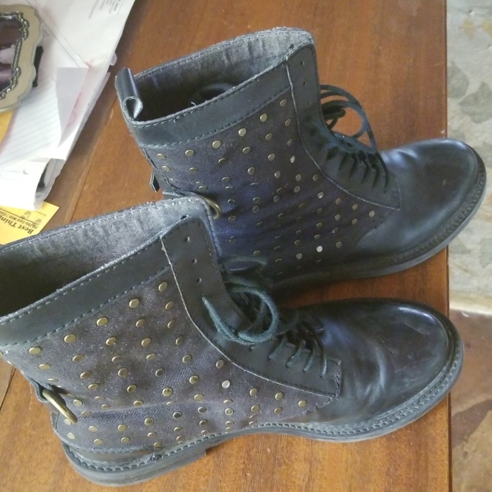 Calvin Klein short boots, size 8.0.  Gently used.